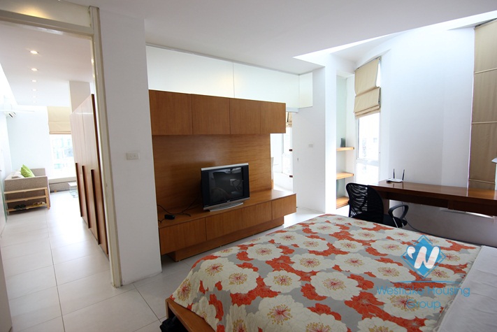 Big one bedroom apartment for rent in Ba Dinh district, Ha Noi